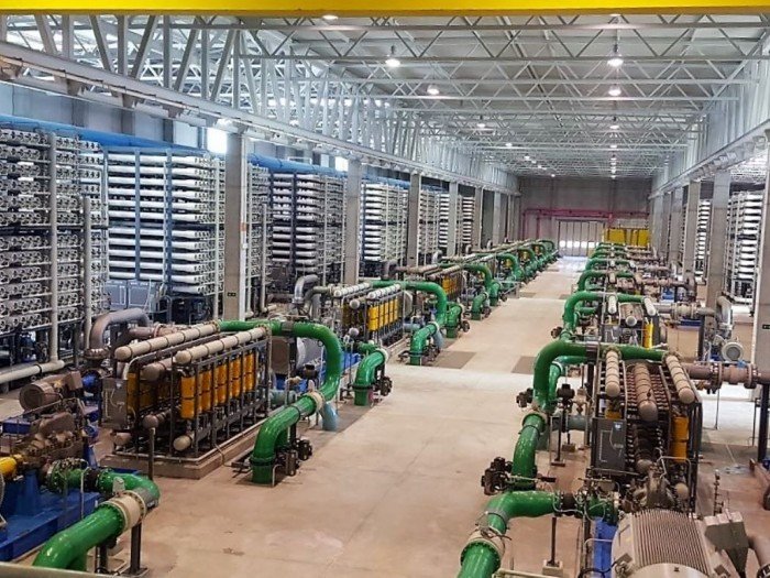 Se autoriza a la sociedad estatal Aguas de las Cuencas Mediterráneas (ACUAMED) la contratación de suministro de energía eléctrica para el año 2022